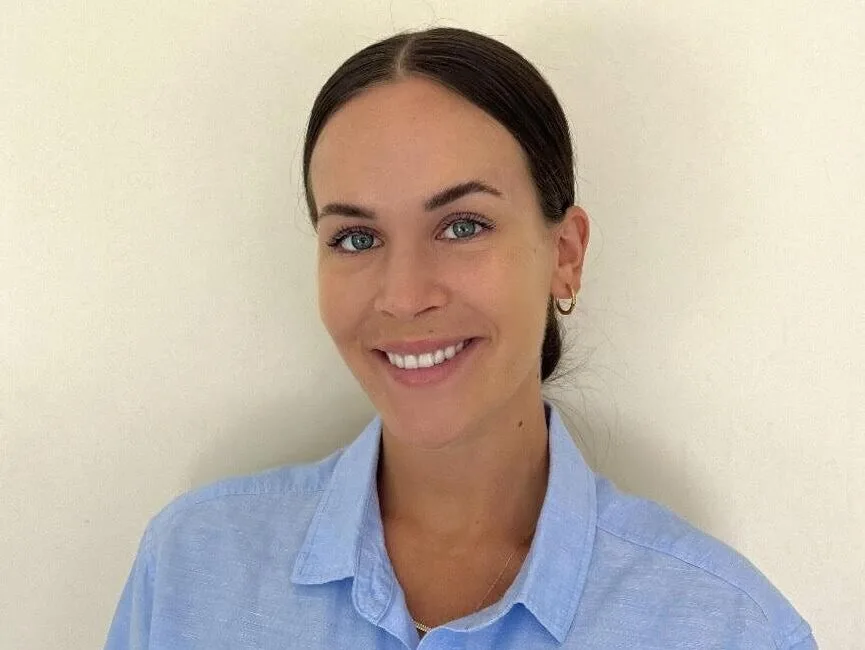 Naomi Bradea Headshot